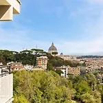 Una Terrazza Su San Pietro